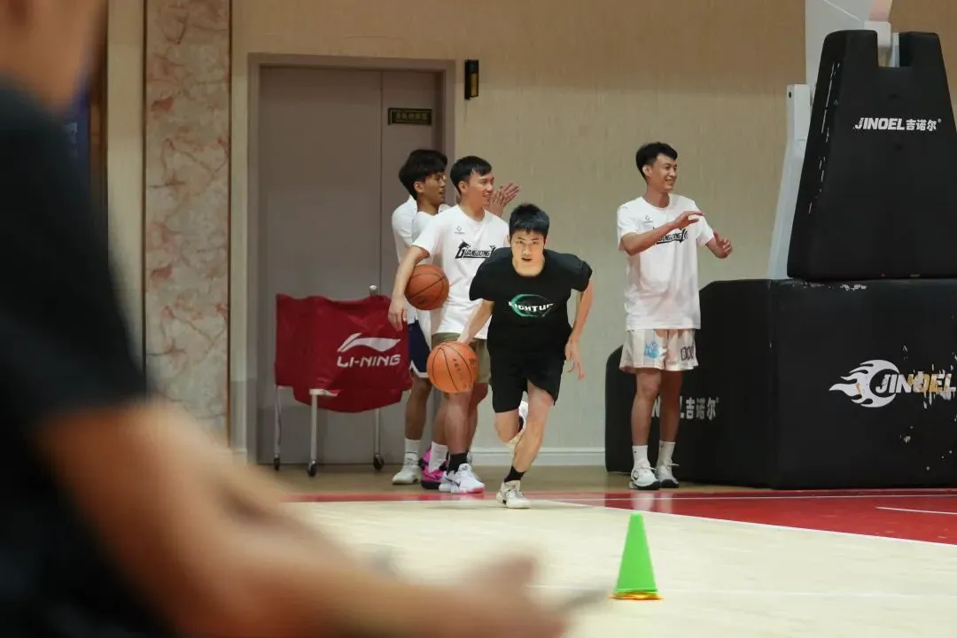 如何准备篮球选秀以提高被选中的机会_0