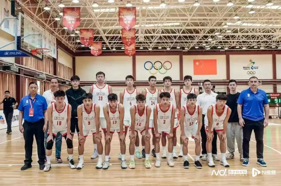 如何通过数据分析优化篮板训练效果?_0